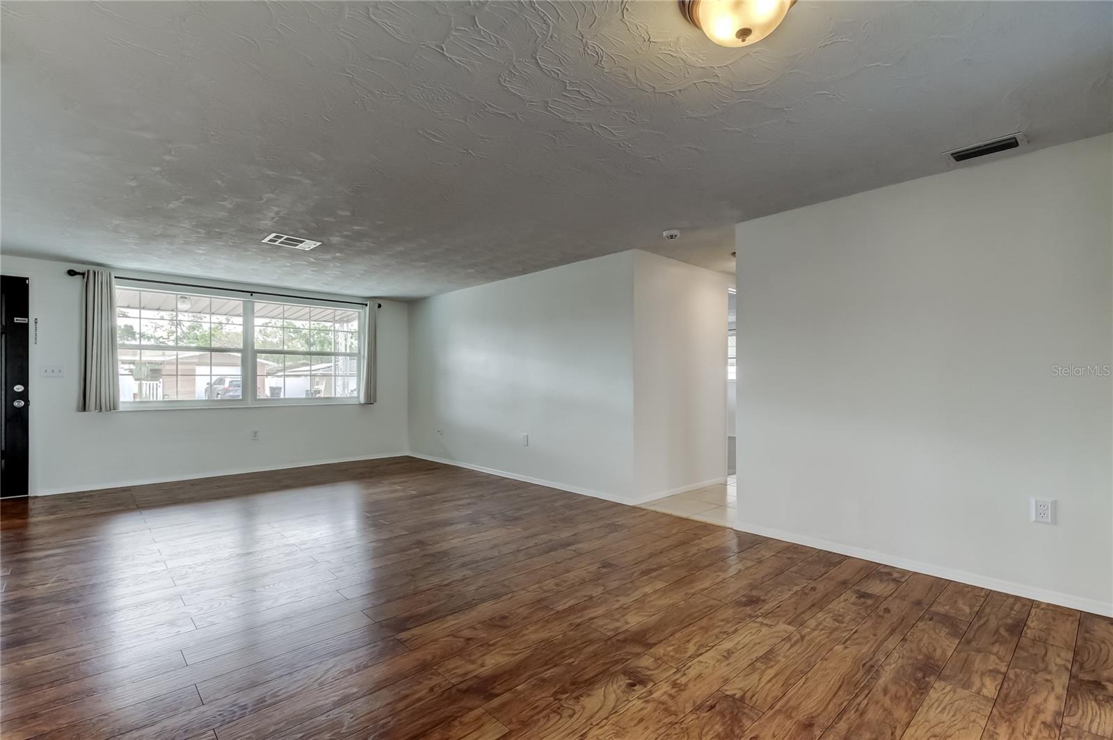 HOLIDAY GARDEN ESTATES - Residential