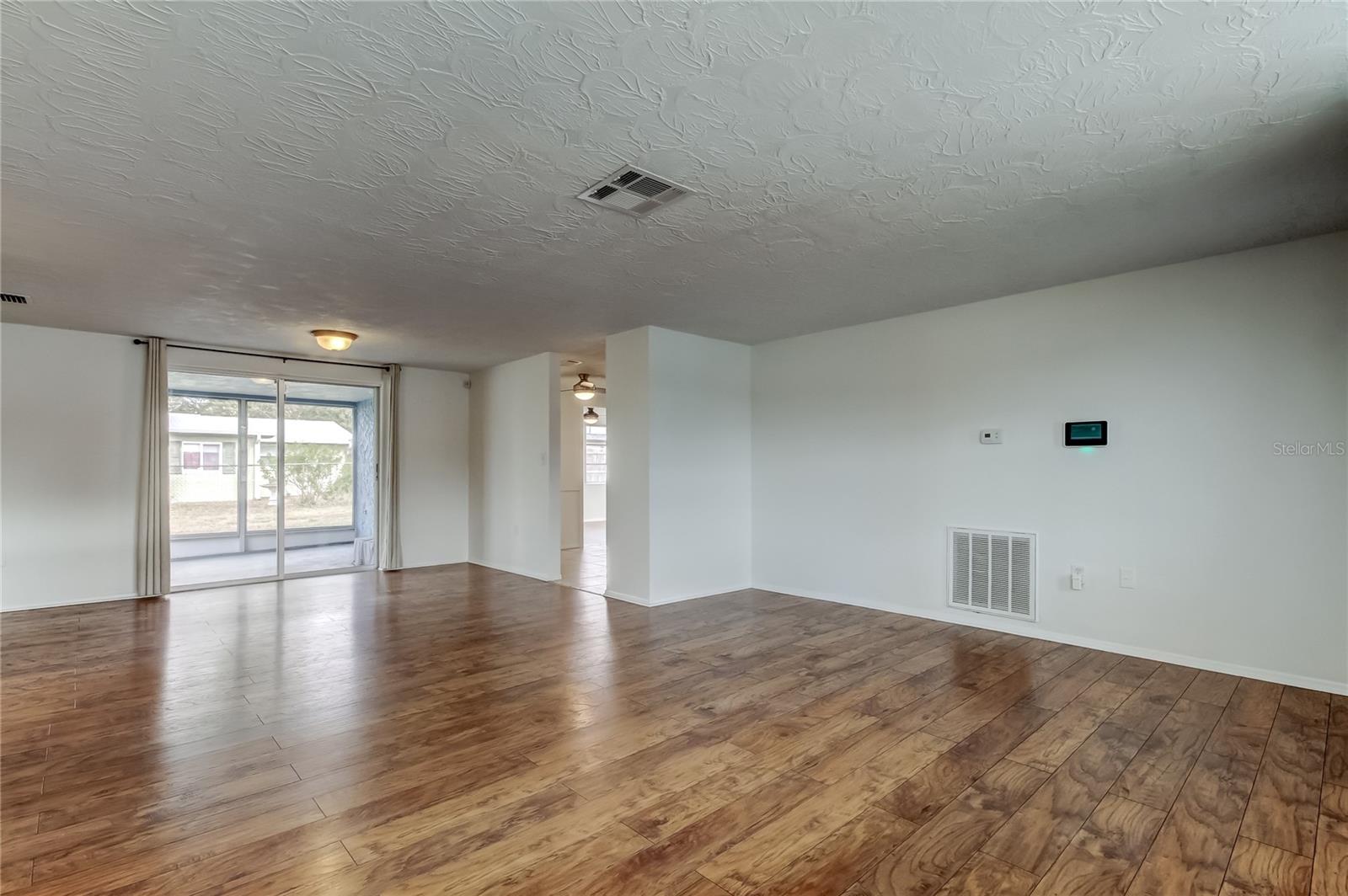 HOLIDAY GARDEN ESTATES - Residential