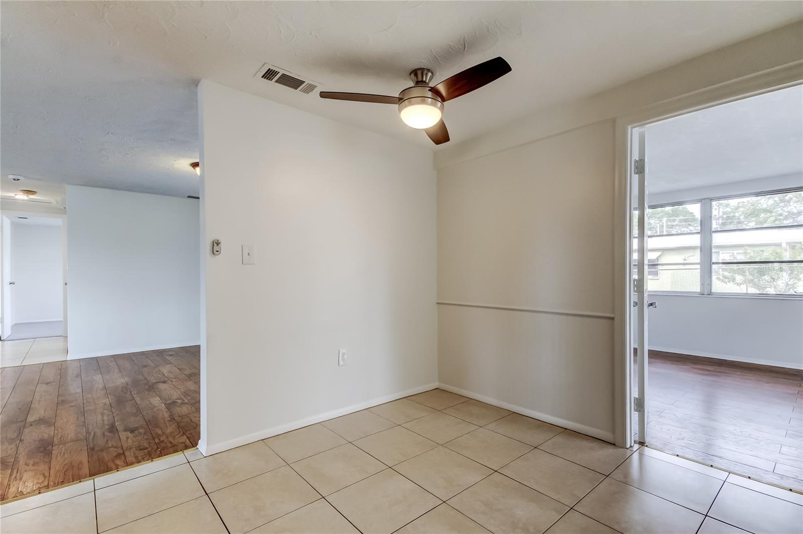 HOLIDAY GARDEN ESTATES - Residential