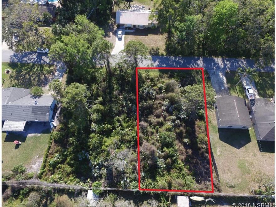 Great 80 x 125 Buildable lot in Florida Shores!  Ready for your dream home.  Lot adjacent 80 x 125 Tax ID:  8402-01-05-7750 is also for sale.  Easy access to US 1 and I-95.  Close to Shopping, Dining, and the River!; Cleared: No ;Water: Available at Site