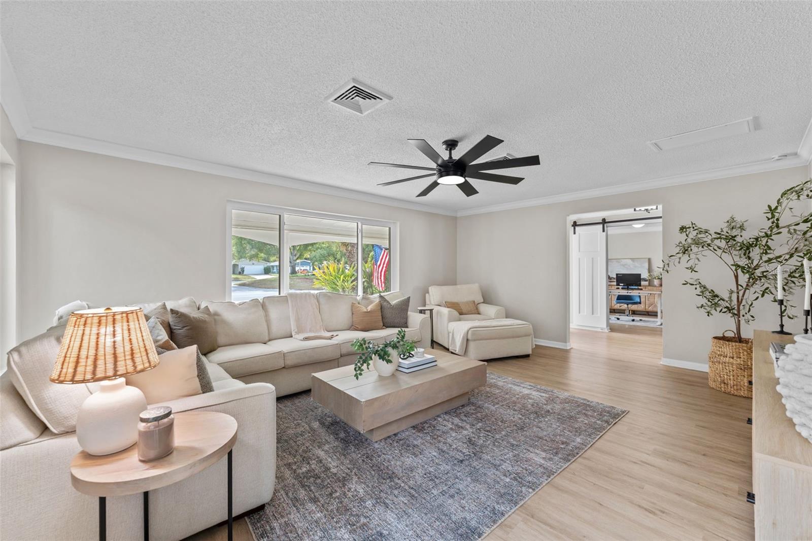 2230 EL DE ORO DRIVE