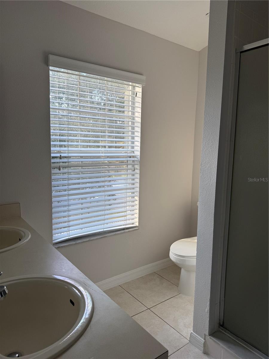 VISTA LAKES TOWN CENTER 51 07 - Residential