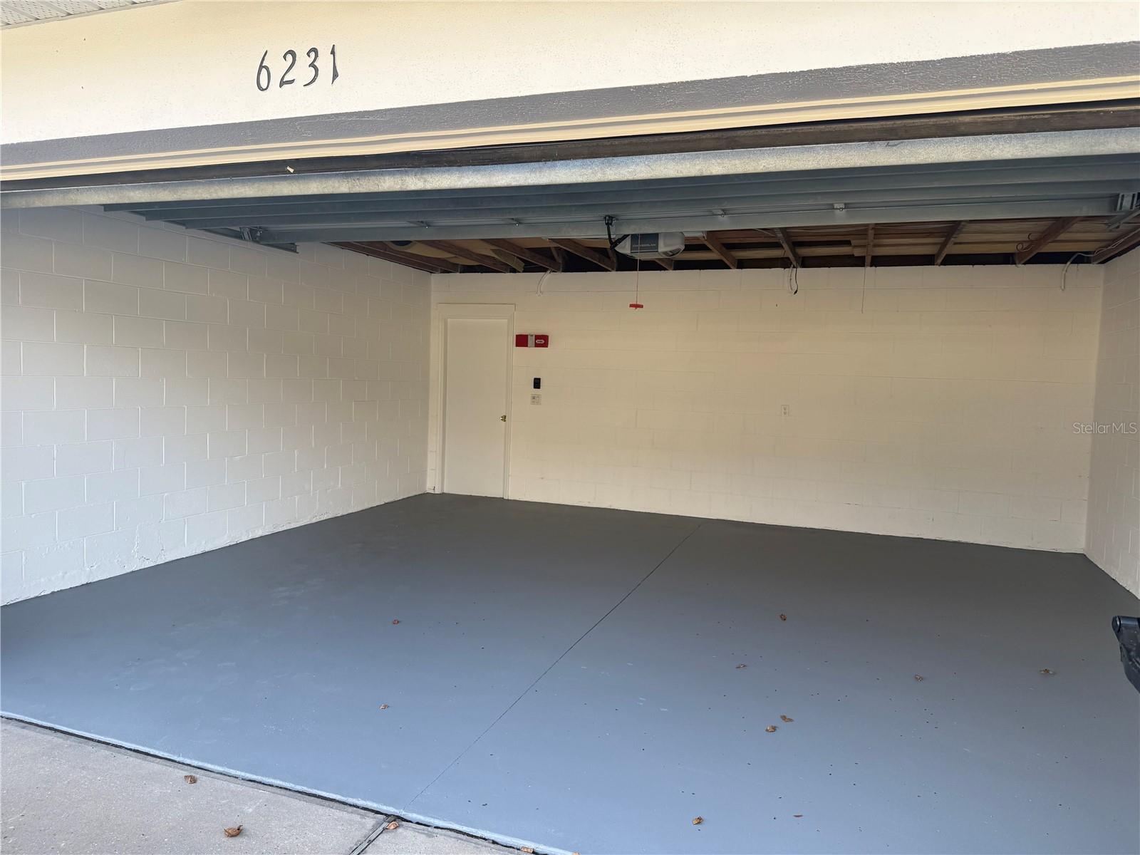 VISTA LAKES TOWN CENTER 51 07 - Residential