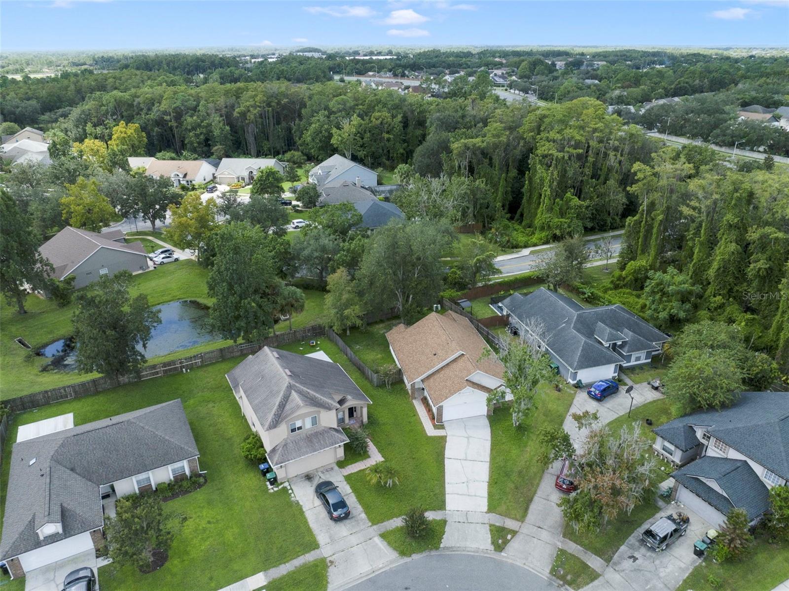 713 MEADOWSIDE COURT