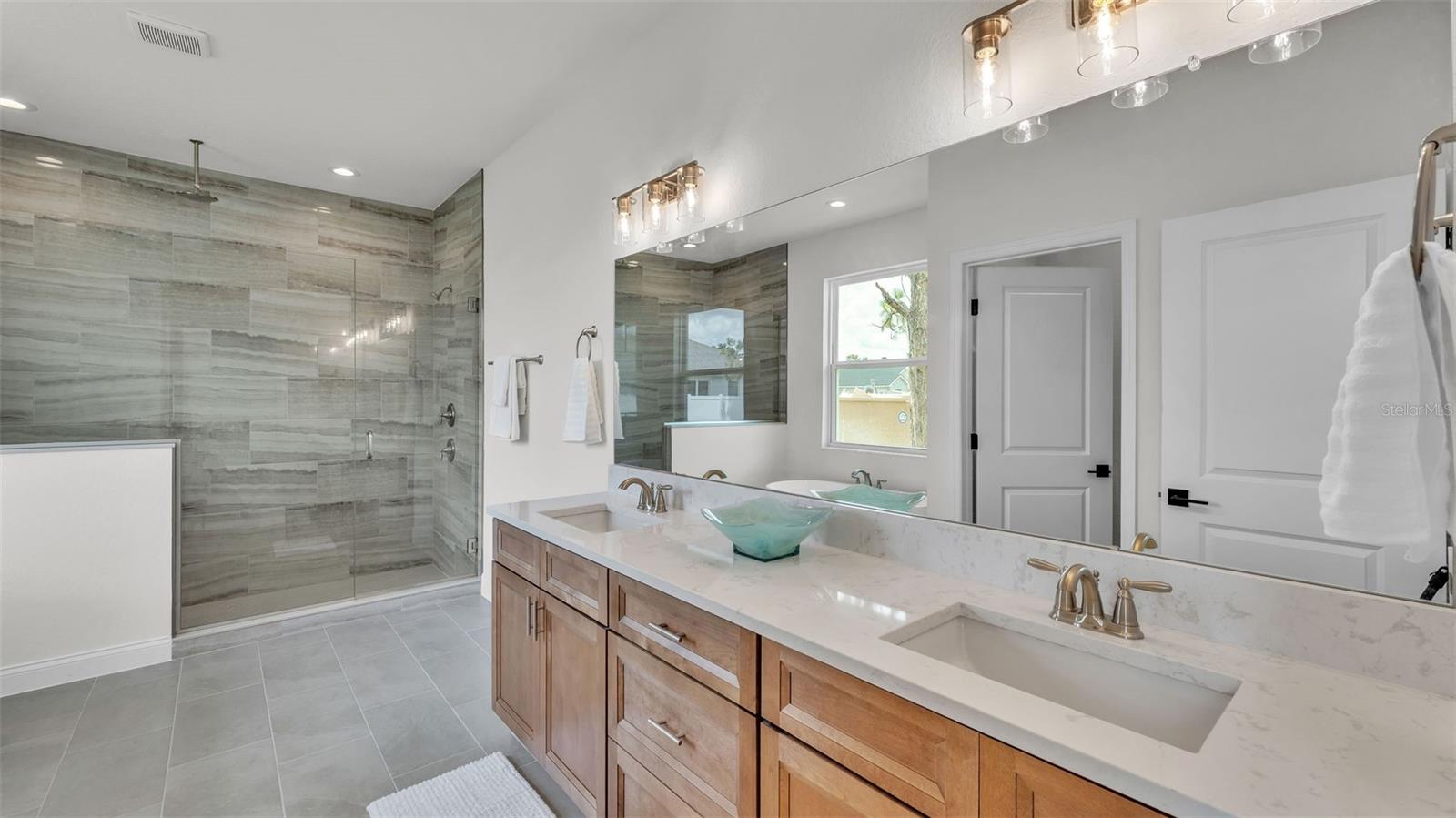 SQUARE LAKE PHASE FOUR - Residential