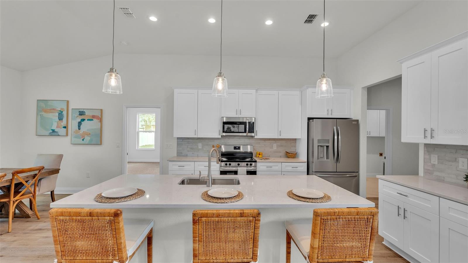 SQUARE LAKE PHASE FOUR - Residential