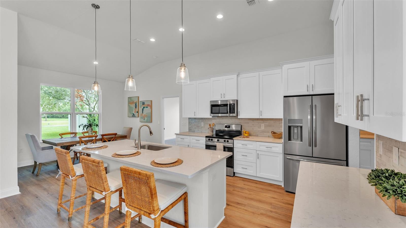 SQUARE LAKE PHASE FOUR - Residential