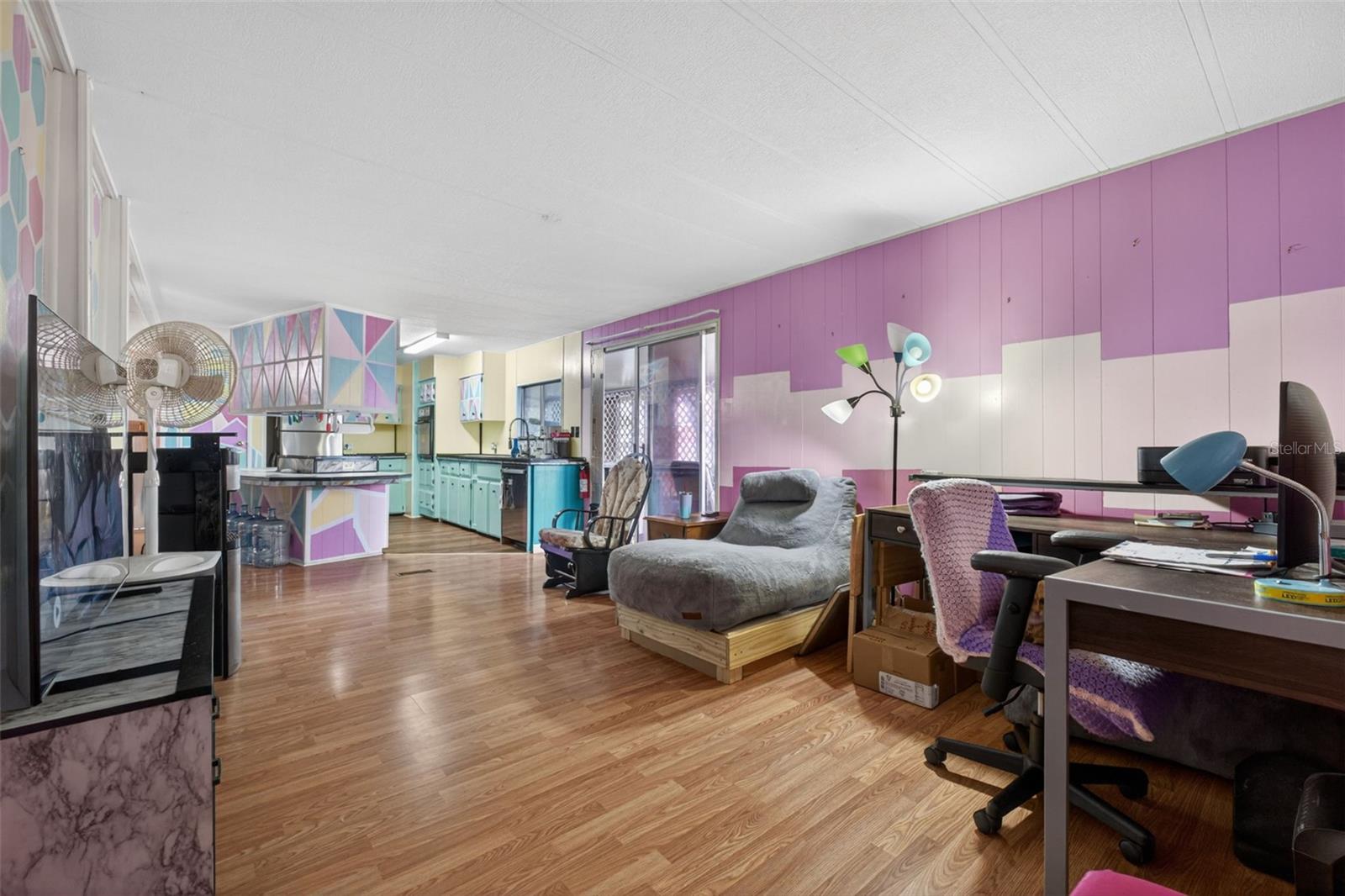 LAKE MARIANA ACRES - Residential