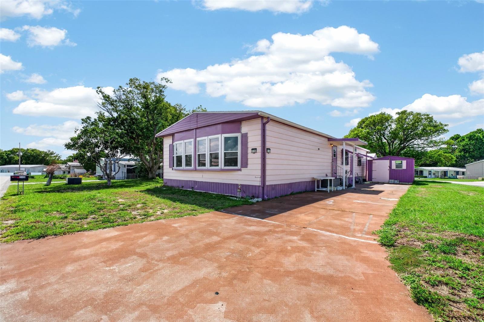 LAKE MARIANA ACRES - Residential