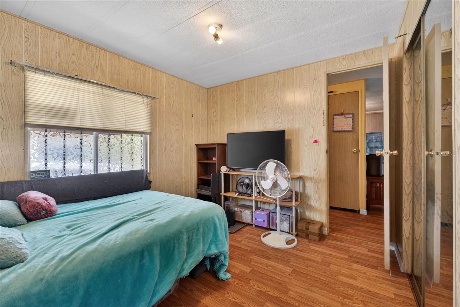 LAKE MARIANA ACRES - Residential