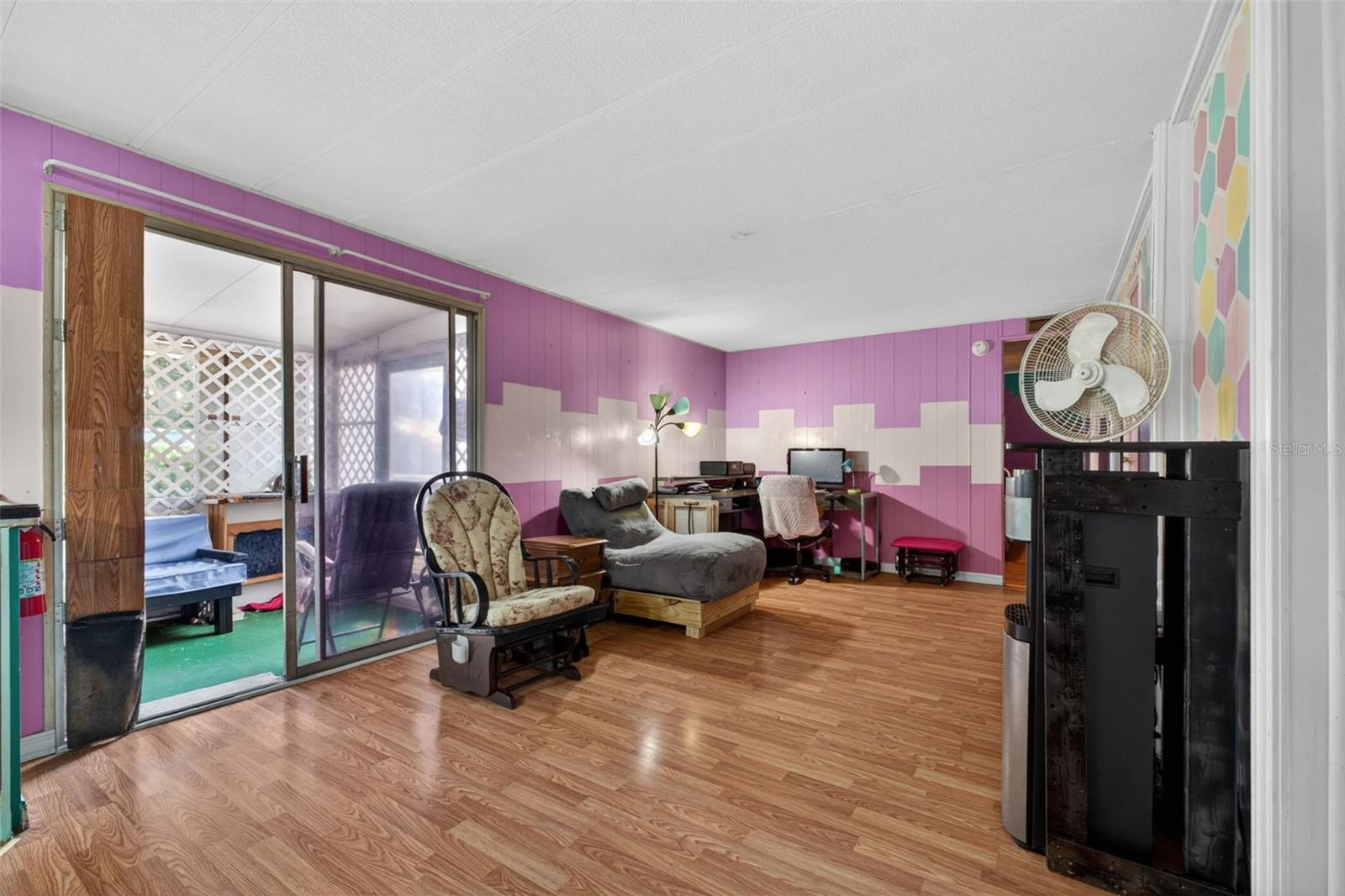 LAKE MARIANA ACRES - Residential