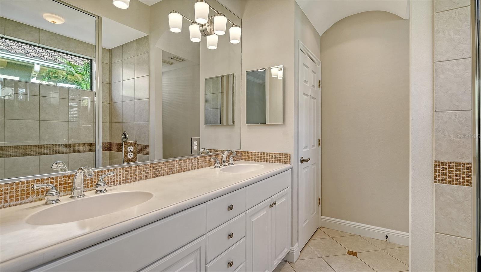 LAKEWOOD RANCH COUNTRY CLUB VILLAGE EE 2A-2E - Residential