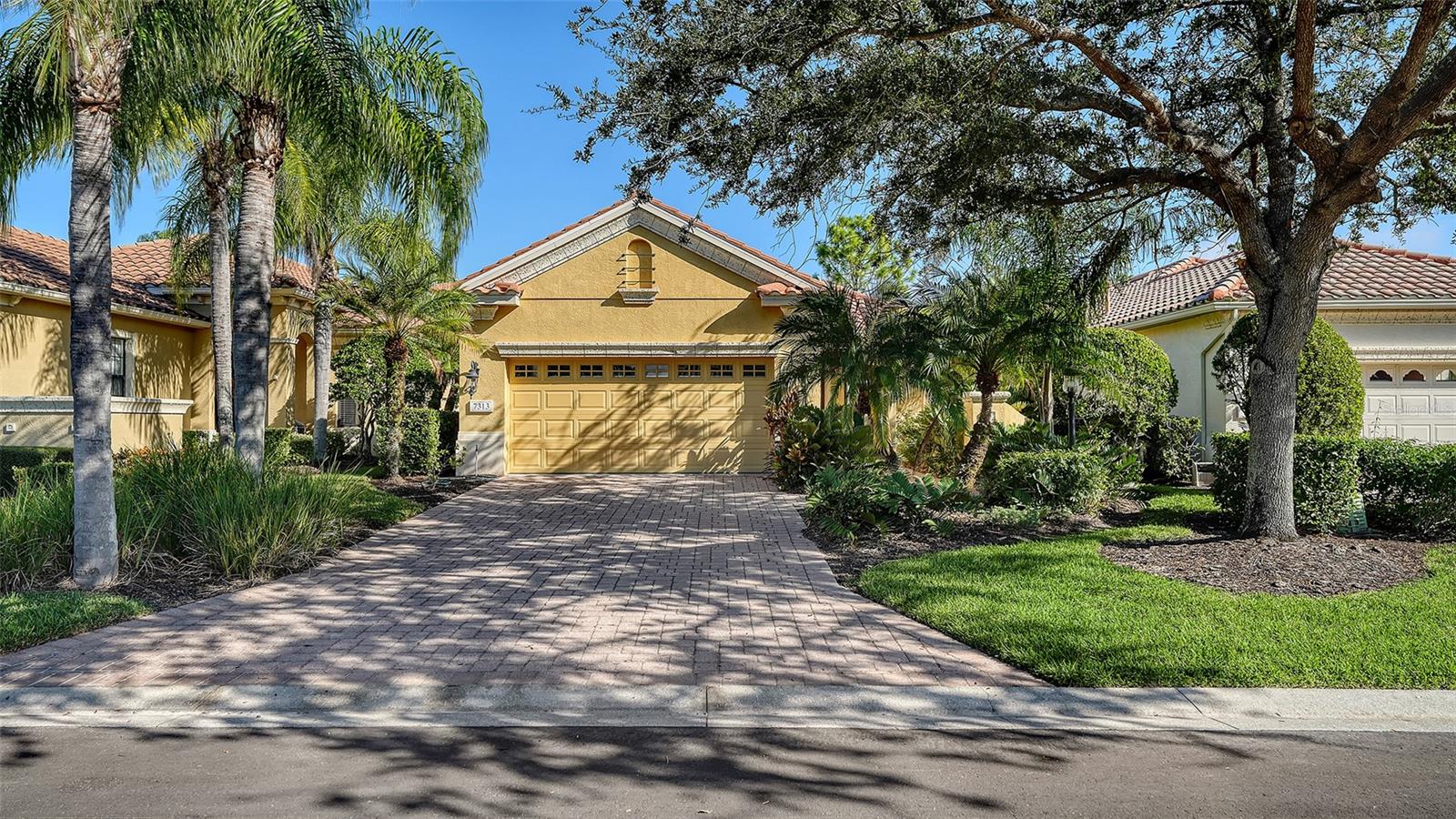 LAKEWOOD RANCH COUNTRY CLUB VILLAGE EE 2A-2E - Residential