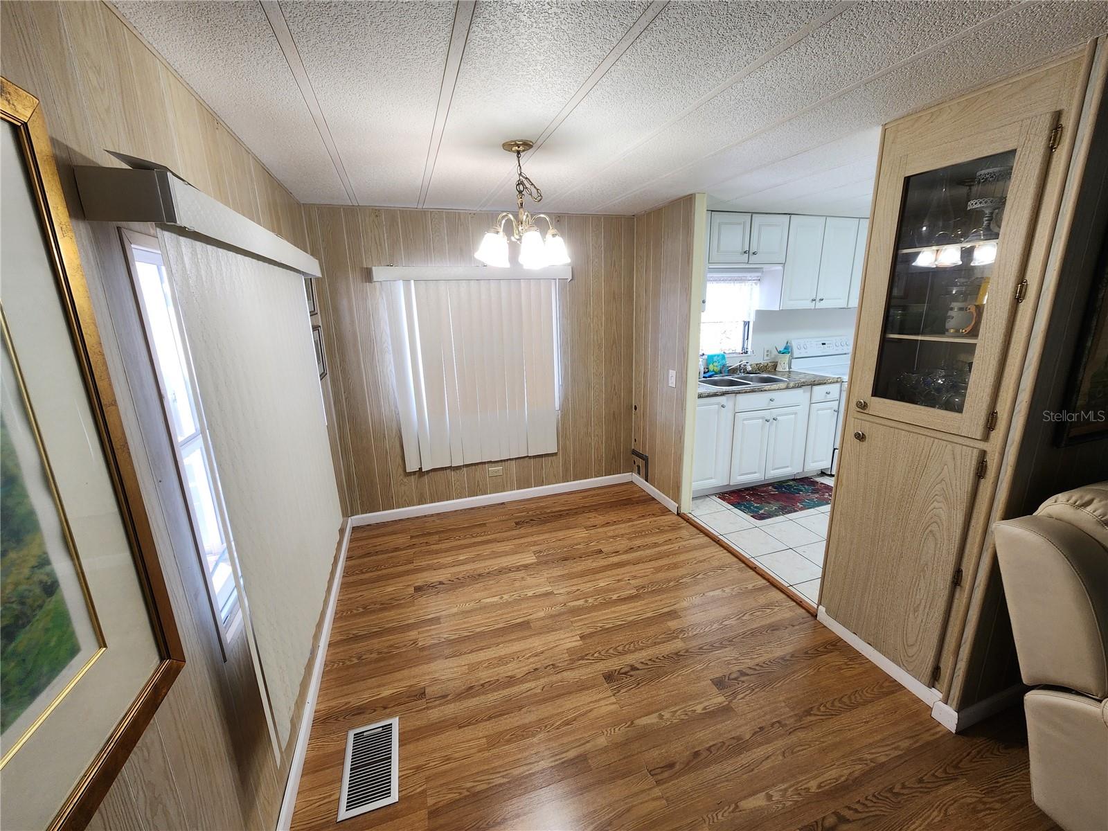 CHATEAU VILLAGE CO-OP - Residential