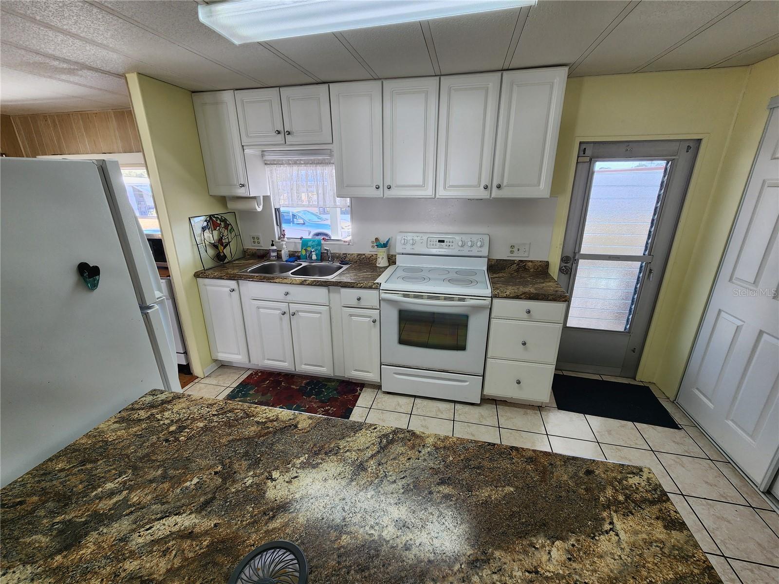 CHATEAU VILLAGE CO-OP - Residential