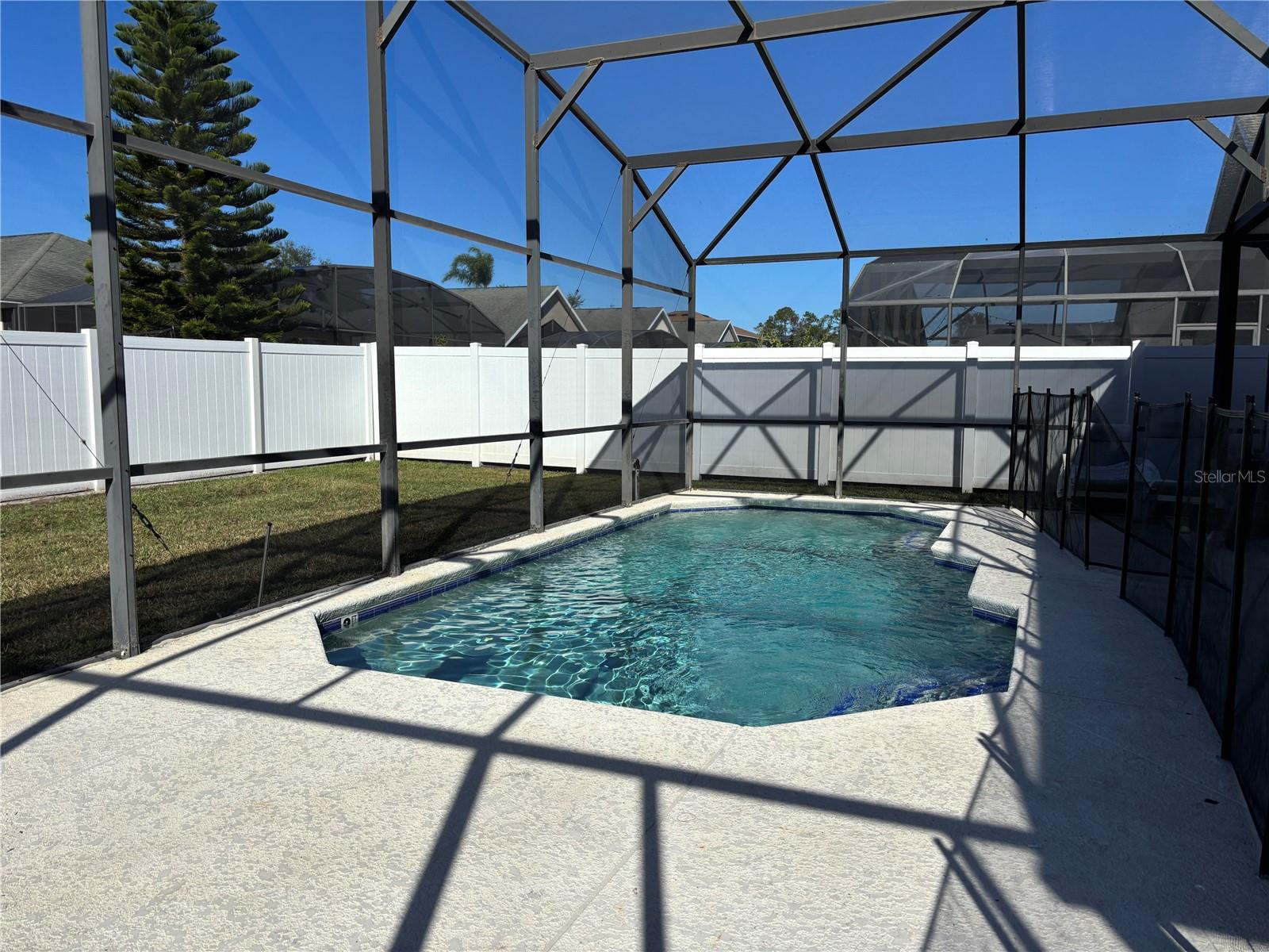 CRYSTAL COVE RESORT - Residential Lease