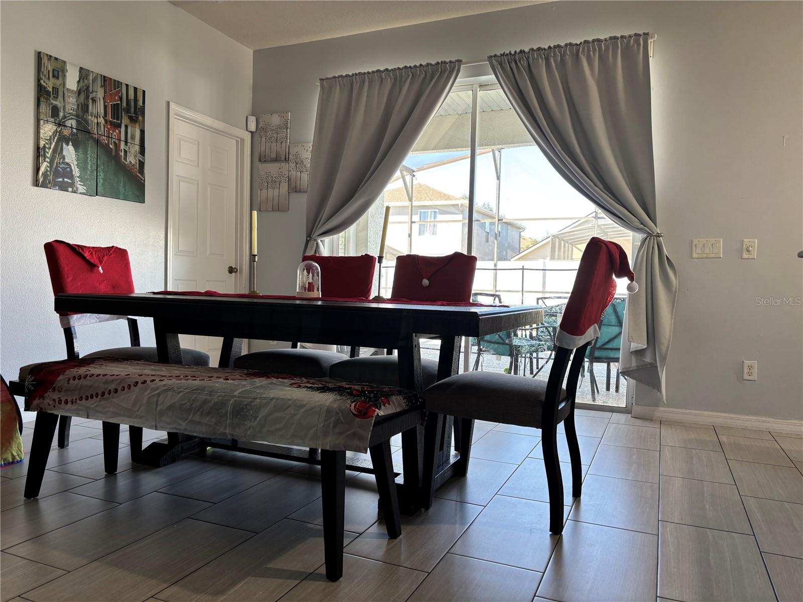 CRYSTAL COVE RESORT - Residential Lease