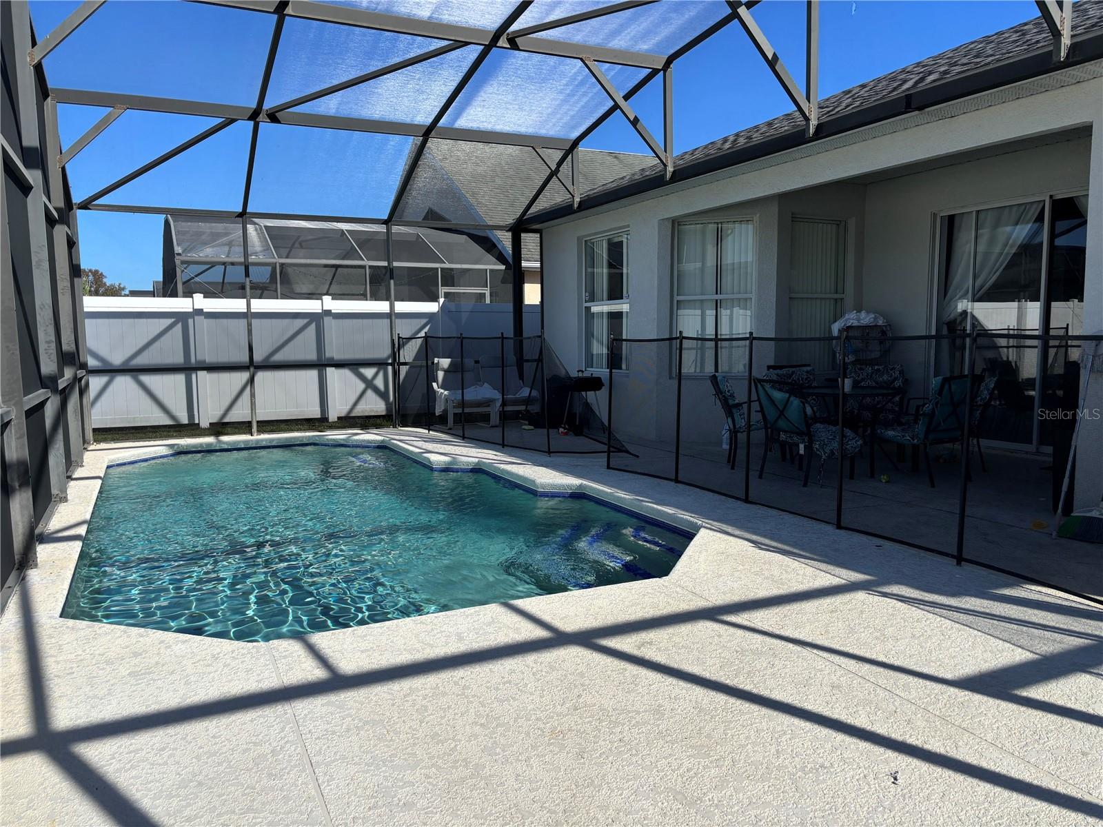 CRYSTAL COVE RESORT - Residential Lease