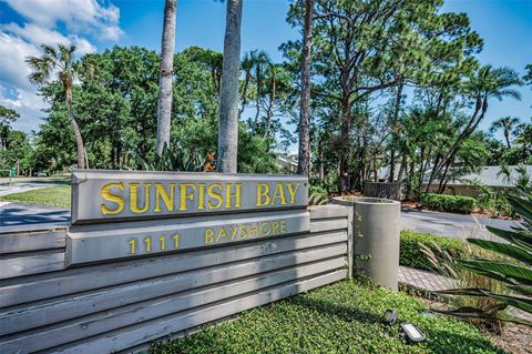 Photo of 1111 N Bayshore Boulevard #E3, Clearwater, FL 33759 (MLS # TB8487032)