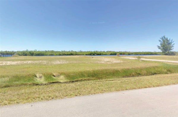 3017 NW 47TH AVE, CAPE CORAL, FL 33993 - Image fb014ec786cabfbc36da421889657d80/1401049713