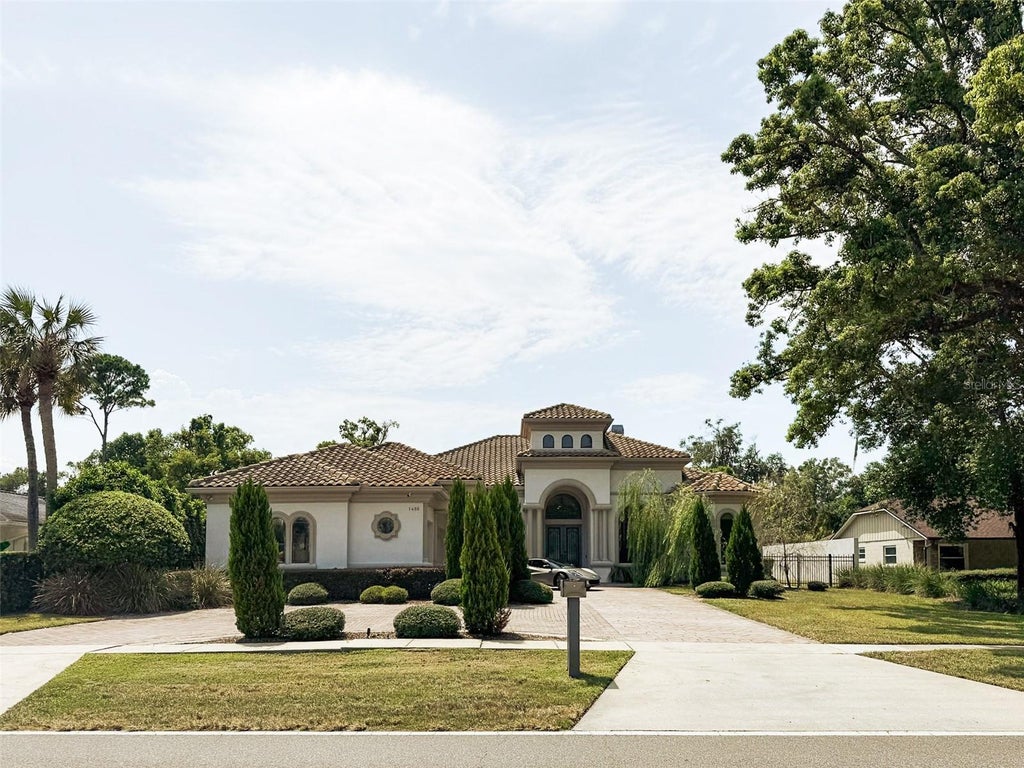 Photo of 1480 Hempel Avenue, Windermere, FL 34786 (MLS # S5156040)