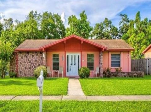 2202 WHITNEY PLACE VALRICO FL 33594