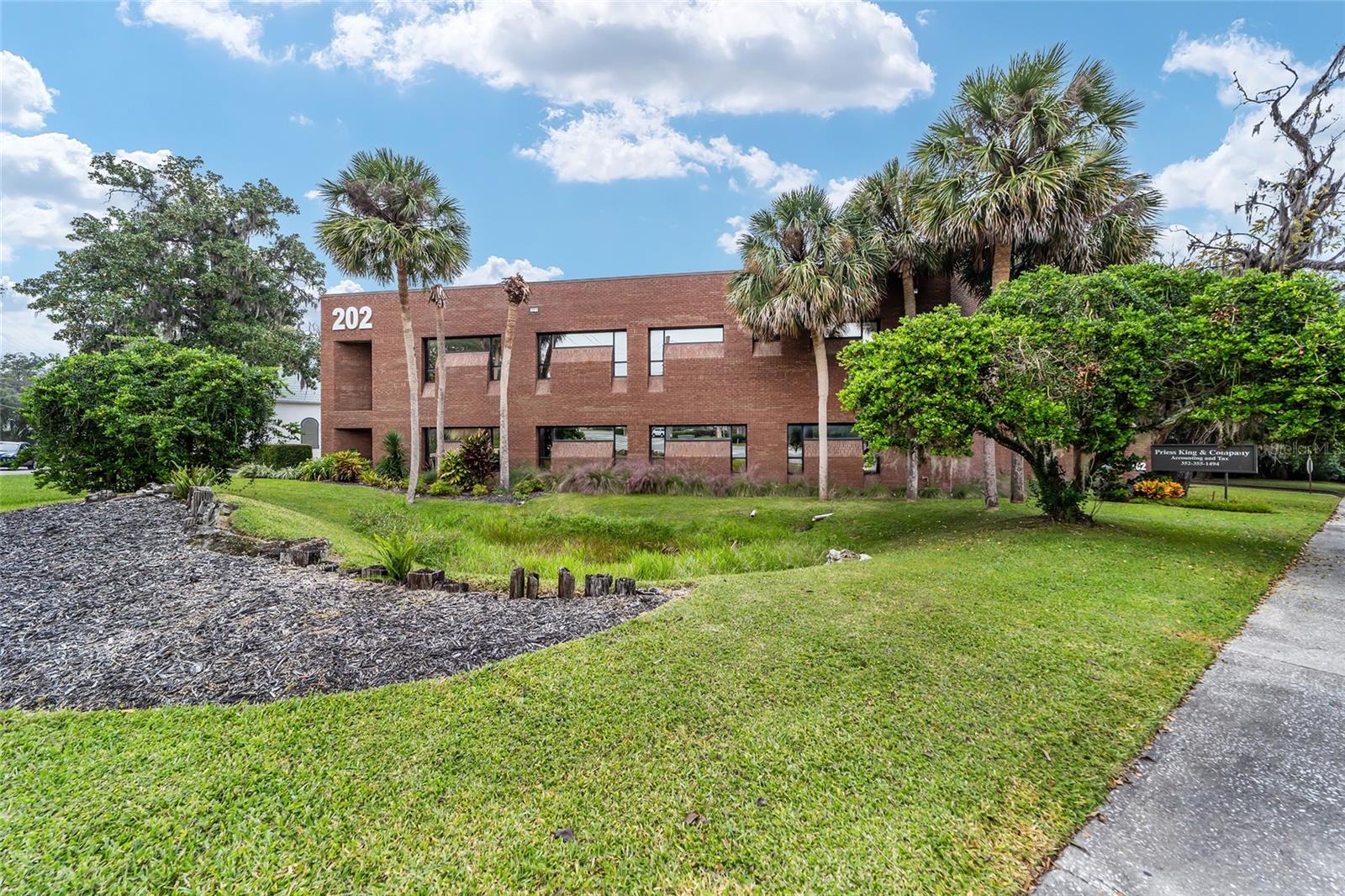 CALDWELLS ADD - Commercial Sale