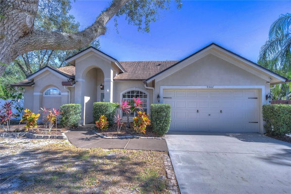 9502 SUNNYOAK DR, RIVERVIEW, FL 33569 - Image fb02fa054da68482ab41c202f72ca200/1581404762