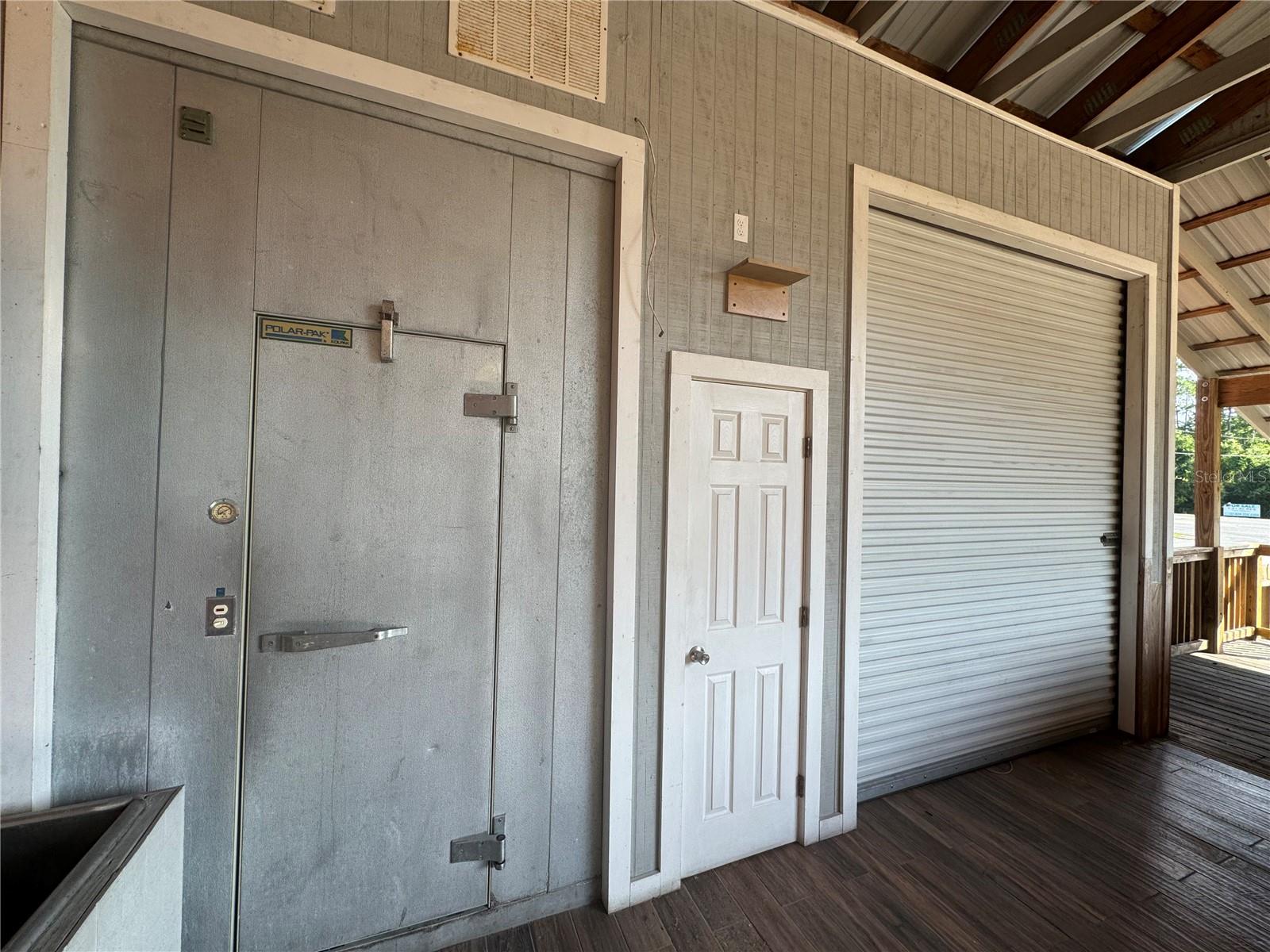 BUNNELL - Commercial Lease