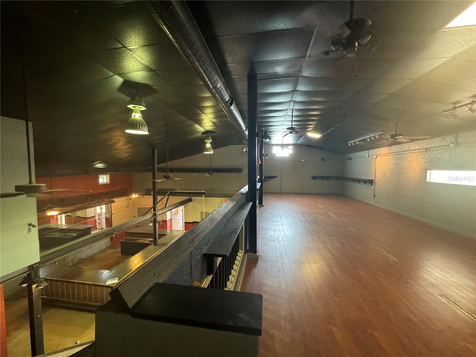 BUNNELL - Commercial Lease