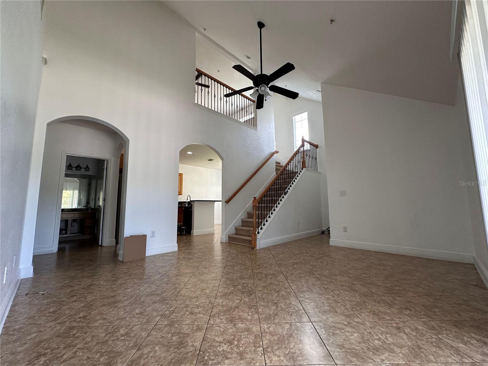 3725 S LAKE ORLANDO PARKWAY 4