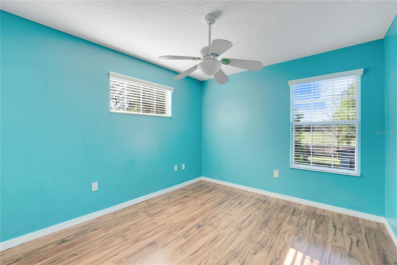 MISTY OAKS - Residential