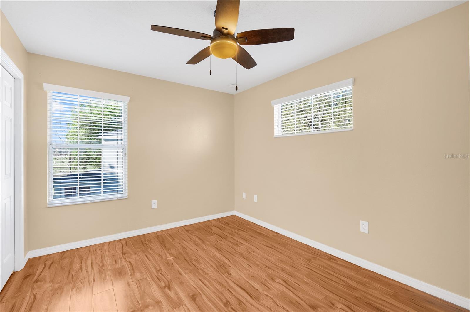 MISTY OAKS - Residential