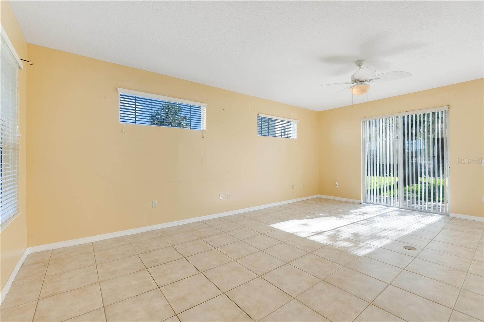 MISTY OAKS - Residential