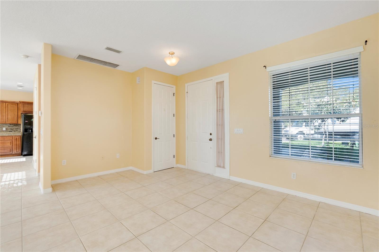 MISTY OAKS - Residential