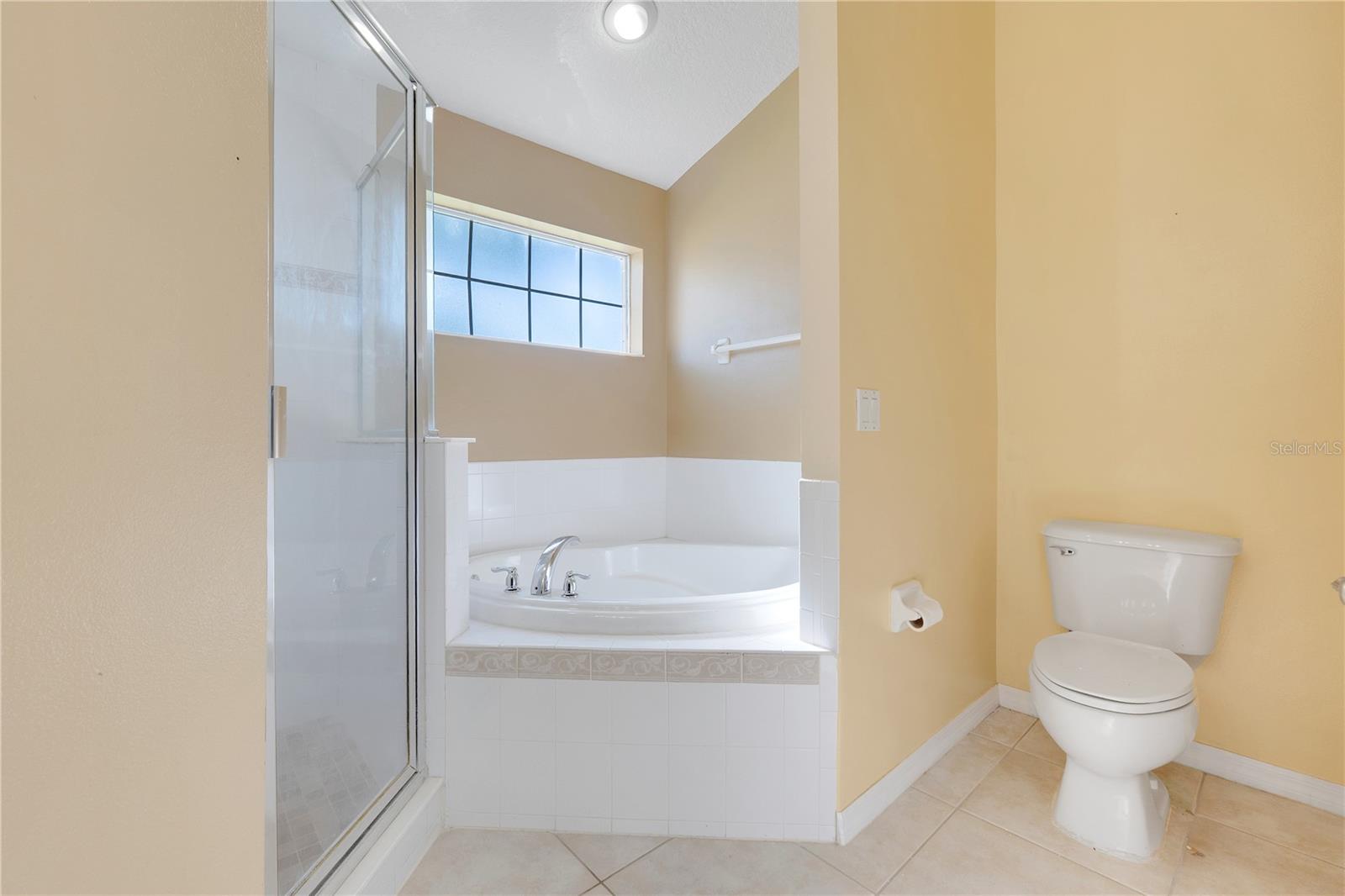 MISTY OAKS - Residential