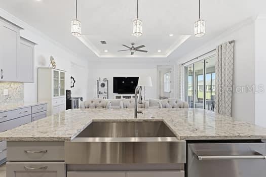 ON TOP OF THE WORLD LONGLEAF RIDGE - Residential