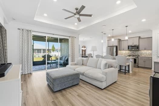 ON TOP OF THE WORLD LONGLEAF RIDGE - Residential