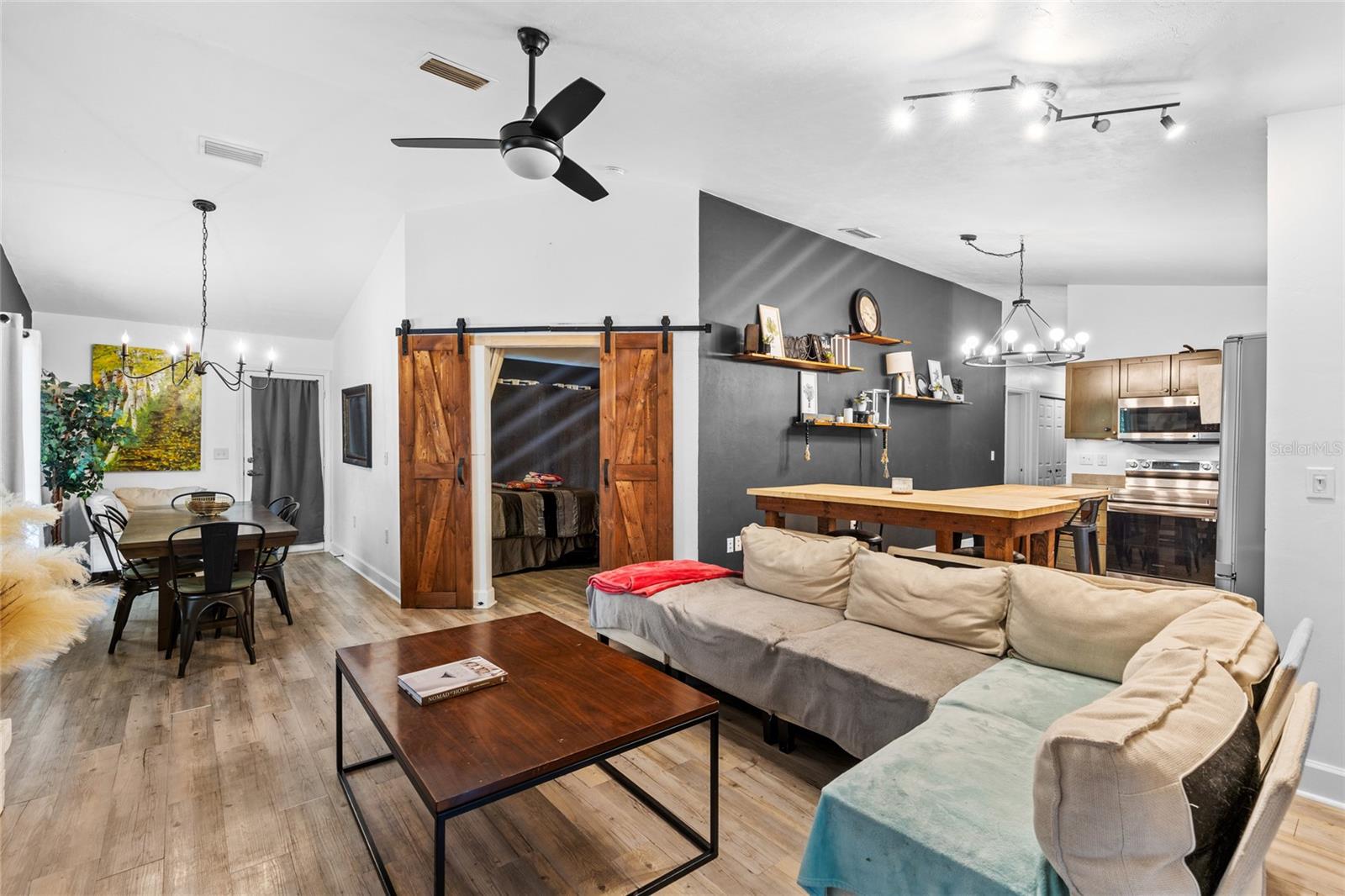 UNIT 5 SPRING RIDGE SUB - Residential