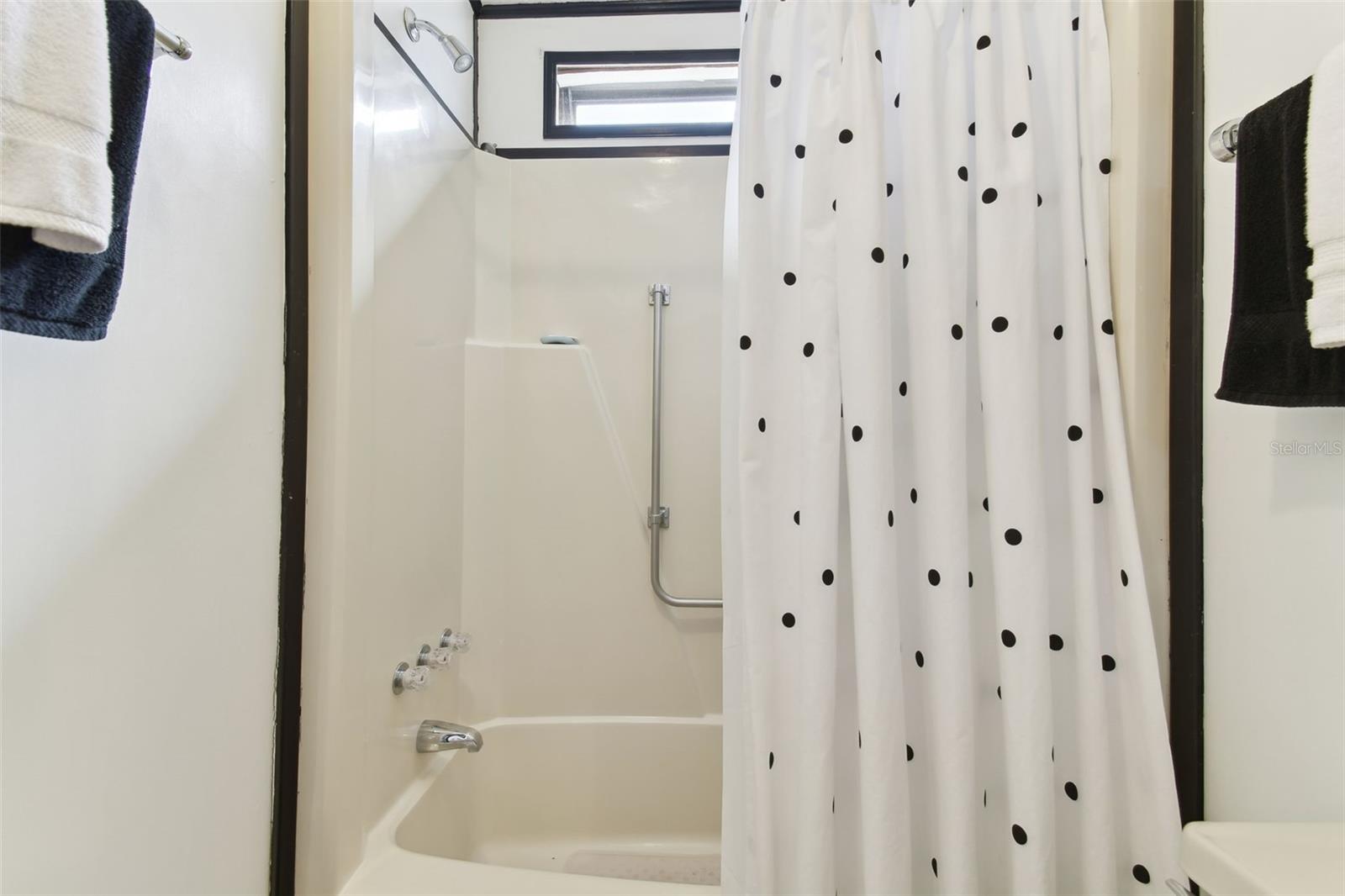 SOUTH WINDS MHP CO-OP - Residential