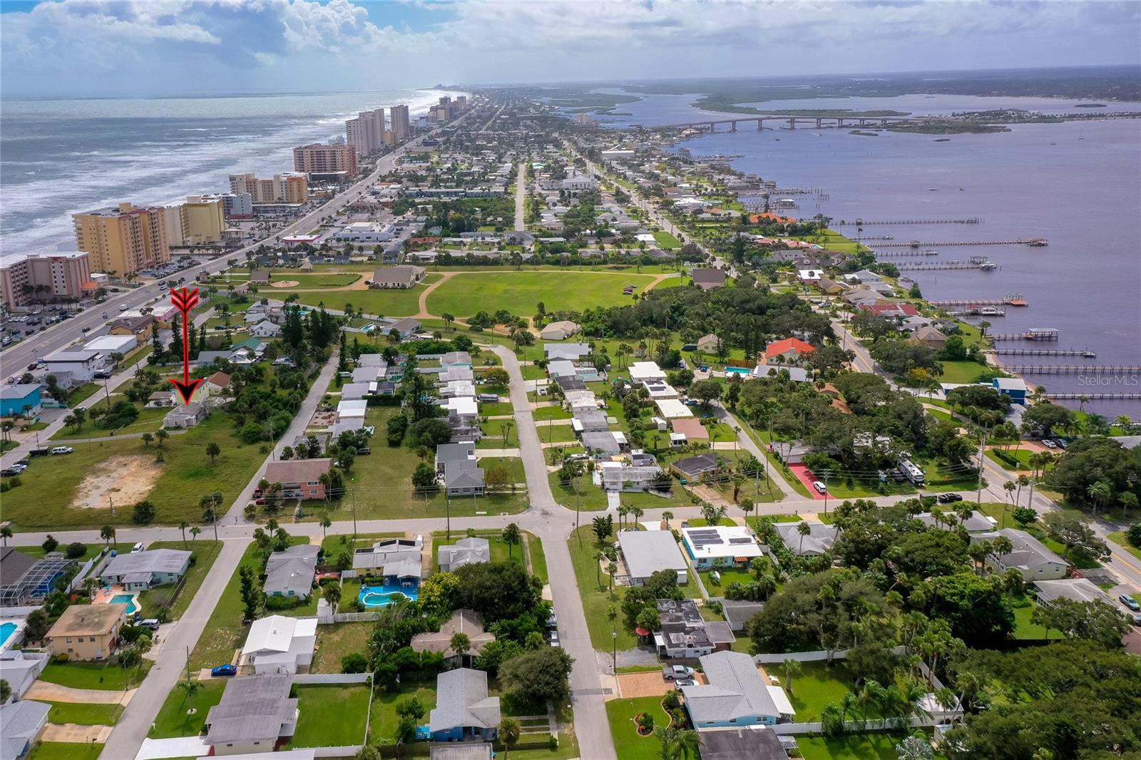 ROGERS NORTH ORITA - Residential