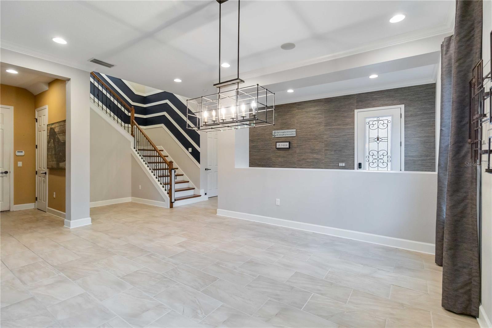 SERENITY CREEK - Residential