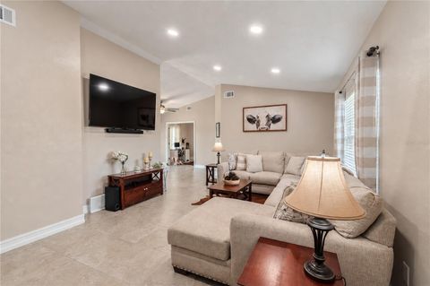 Tiny photo for 308 Oak Lane Pass, Ocala, FL 34472 (MLS # OM727215)