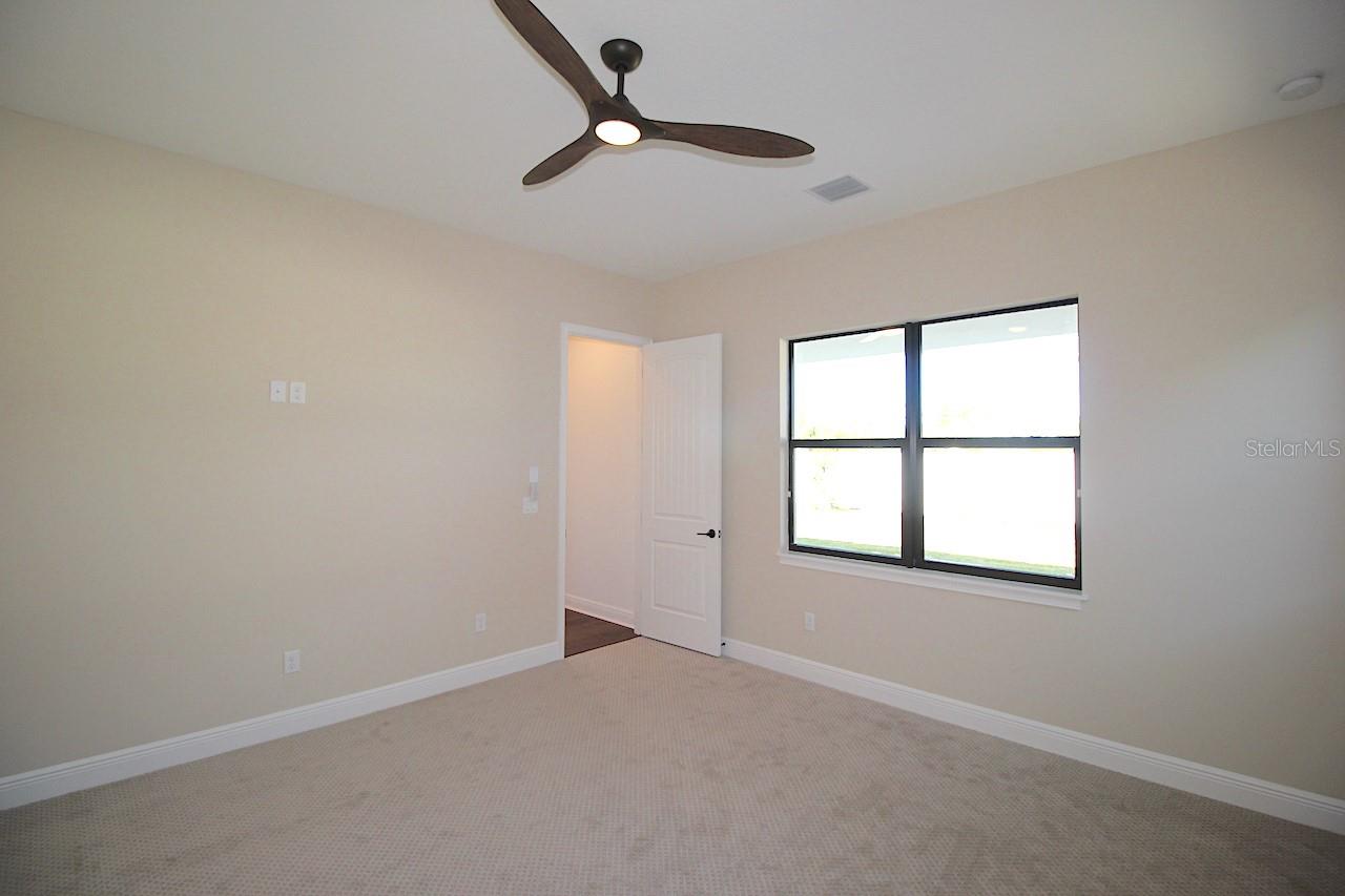 MARINA DEL PALMA - Residential Lease