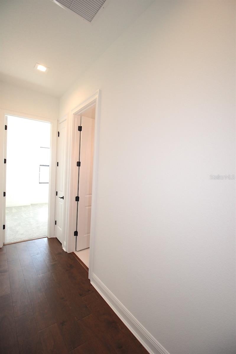 MARINA DEL PALMA - Residential Lease