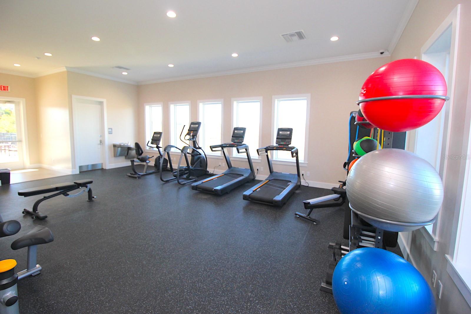 MARINA DEL PALMA - Residential Lease
