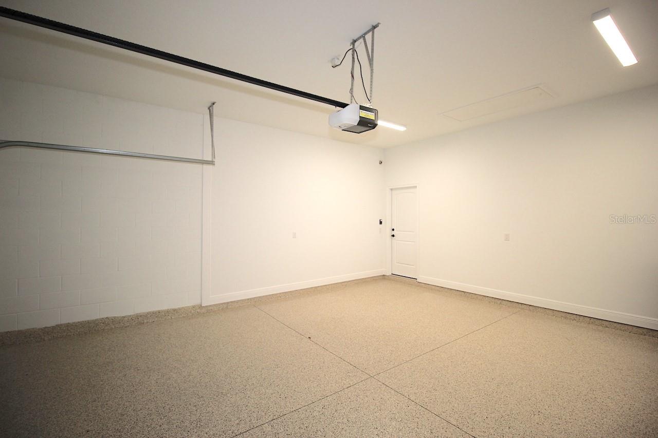 MARINA DEL PALMA - Residential Lease