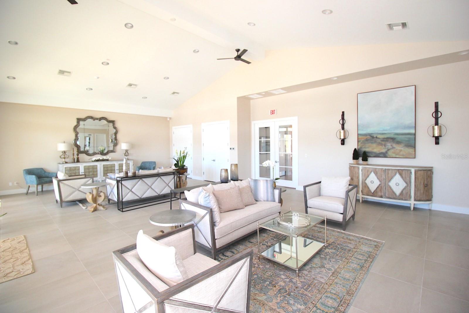 MARINA DEL PALMA - Residential Lease