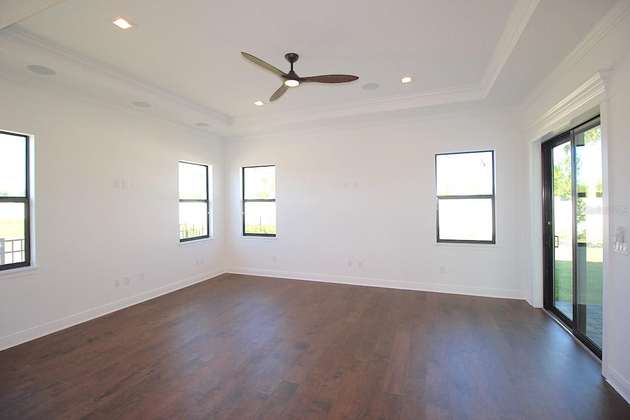 MARINA DEL PALMA - Residential Lease
