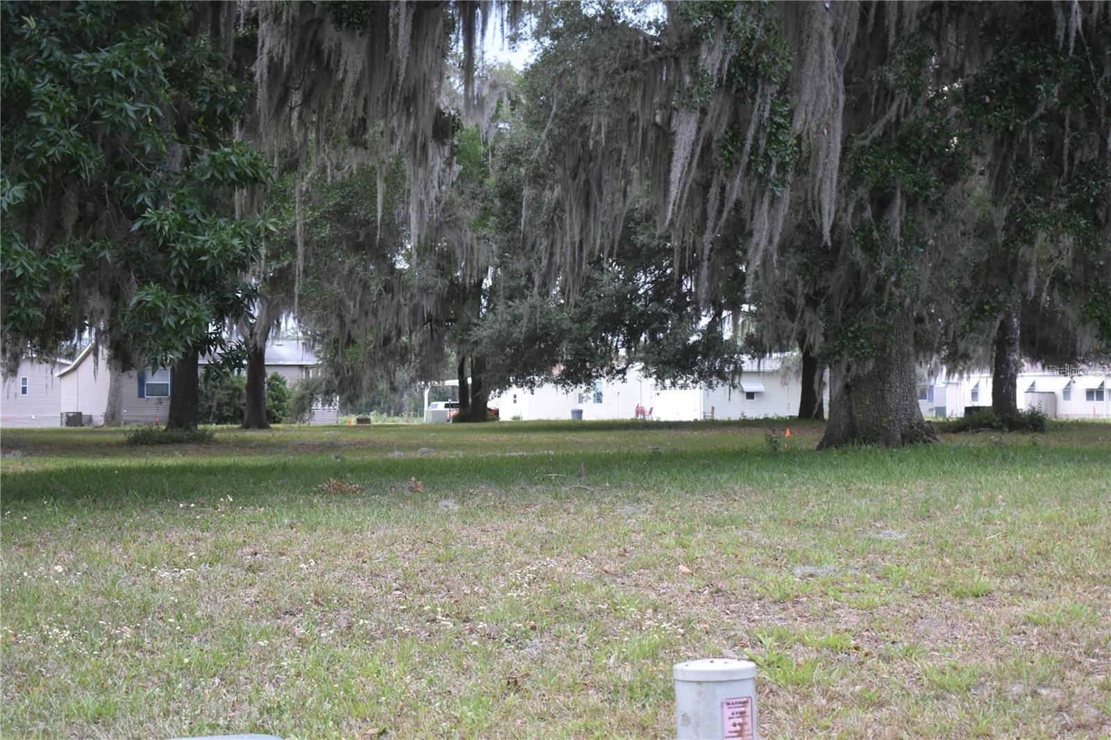 LOT 11 BLK D LEXINGTON CIRCLE